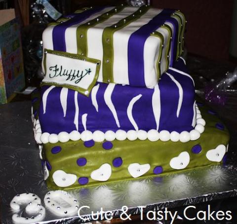 30th Birthday Cakes on Latoya A K A  Fluffy   S 30th Birthday Cake    Cute   Tasty Cakes